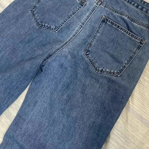 Princess Polly Boundless Denim Cut Raw Hem Blue Jeans Women’s Size 8 Classic - Picture 7 of 16